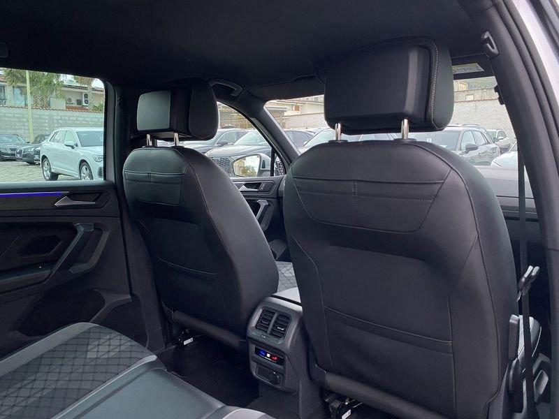 Volkswagen Tiguan R-Line 2.0 TDI 150 CV DSG
