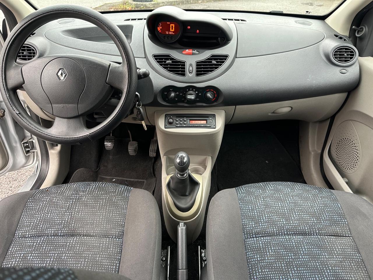 Renault Twingo 1.2 BENZ - NEOPATENTATI