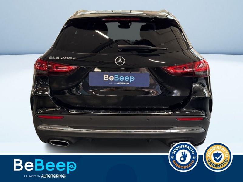 Mercedes-Benz GLA 200 D PREMIUM AUTO