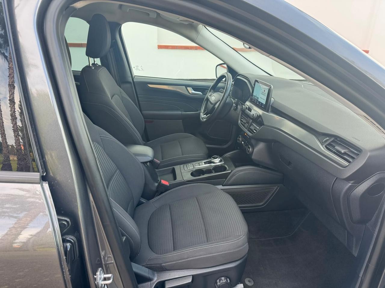 Ford Kuga 1.5TDCI Titanium AUTOCARRO N1