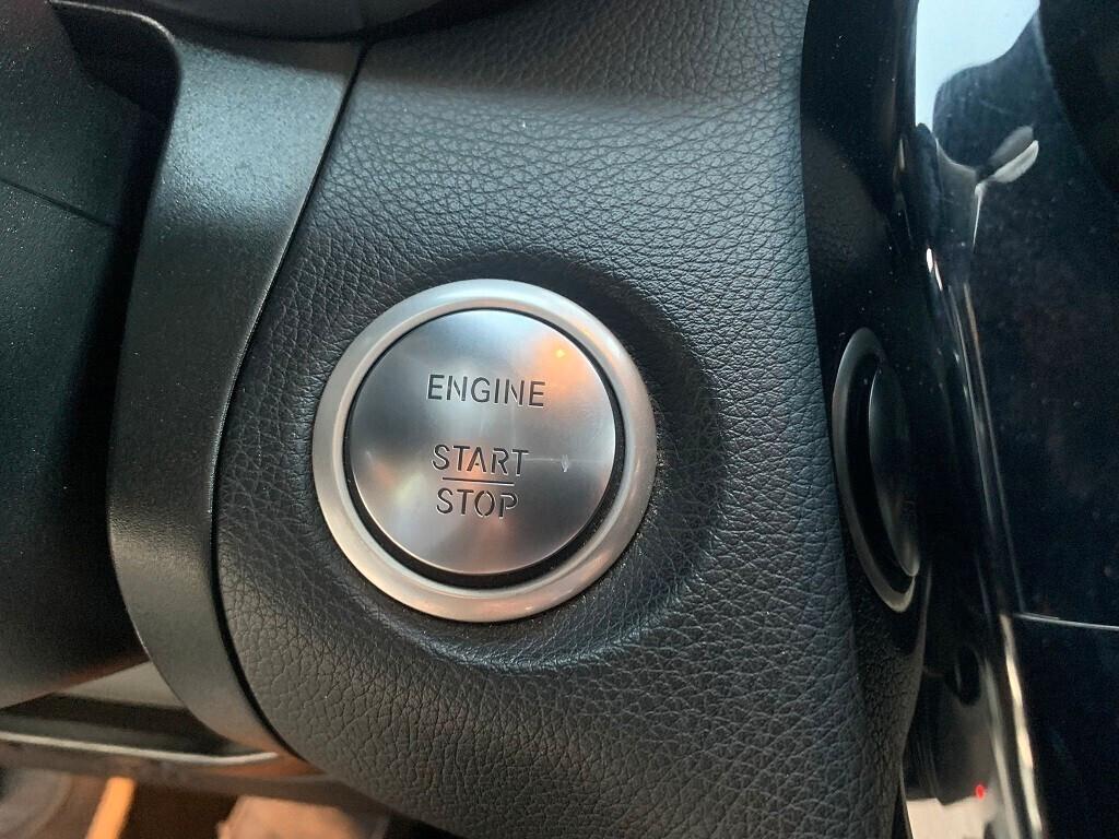 MERCEDES GLC COUPE' 250d PREMIUM AMG *NAVI-PELLE*