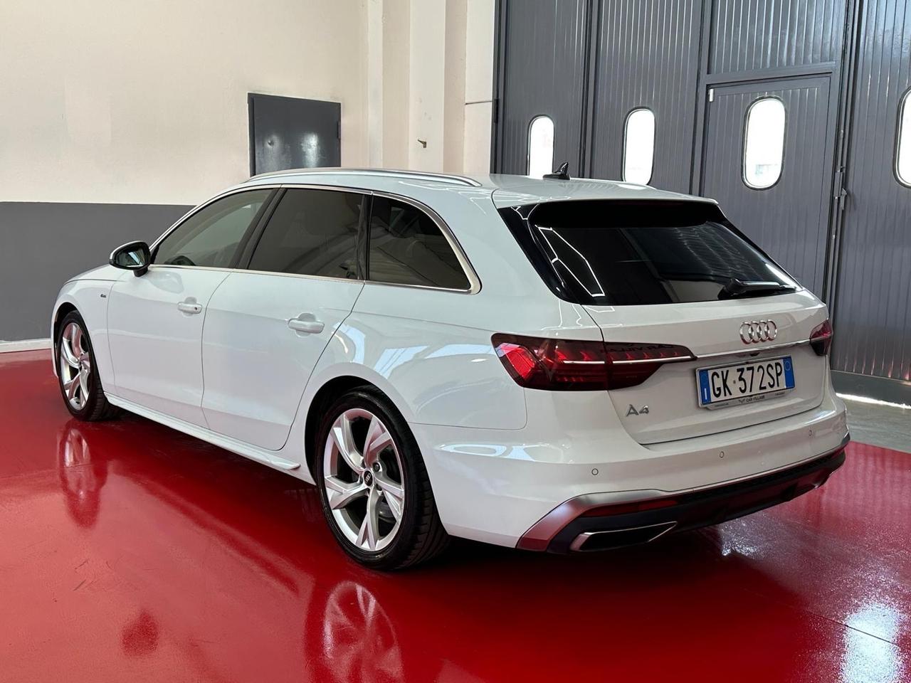 Audi A4 Avant 35 TDI/163 CV S tronic line edition