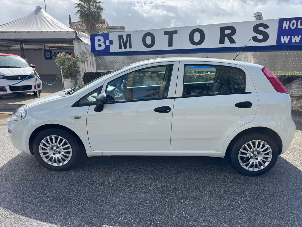 Fiat Punto 1.3 MJT II S&S 95 CV 5 porte Street