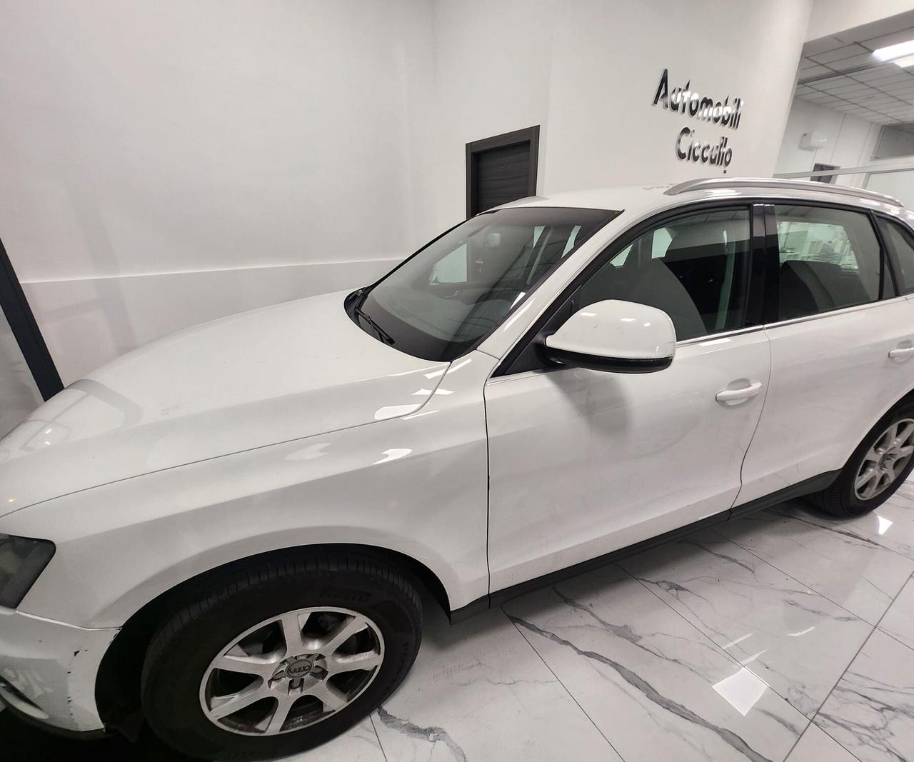 Audi Q5 AUDI Q5 2.0 TDI Q.S-TRONIC