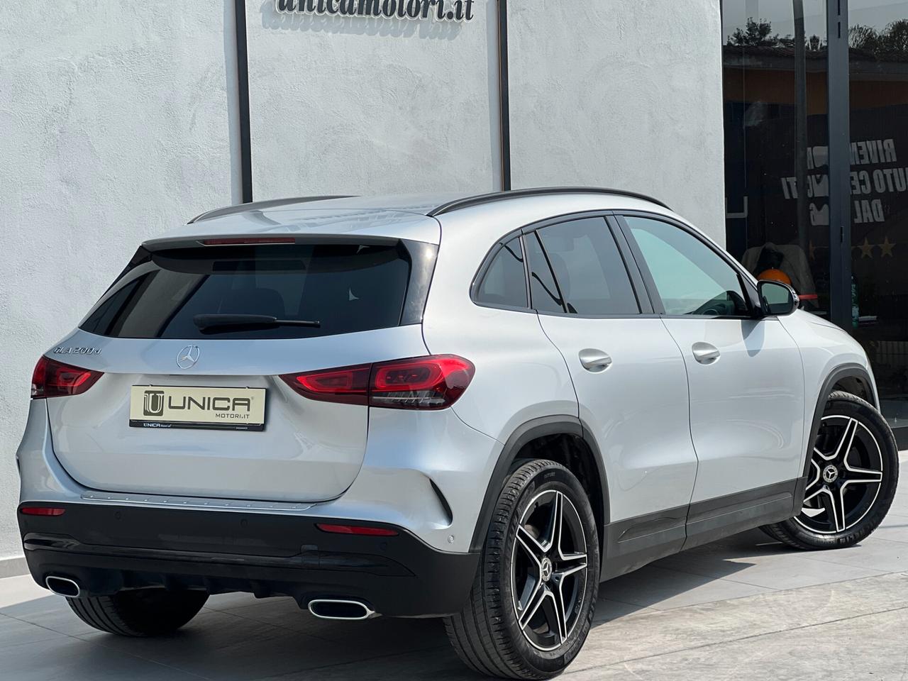 Mercedes-benz GLA 200 200d 2.0 150cv PREMIUM UNICOPROPRIETARIO IVA ESPOSTA