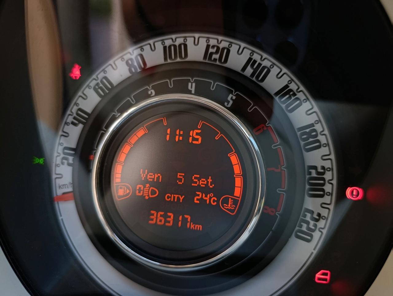 Fiat 500 1.2 Lounge Rosso Corallo km 36.317
