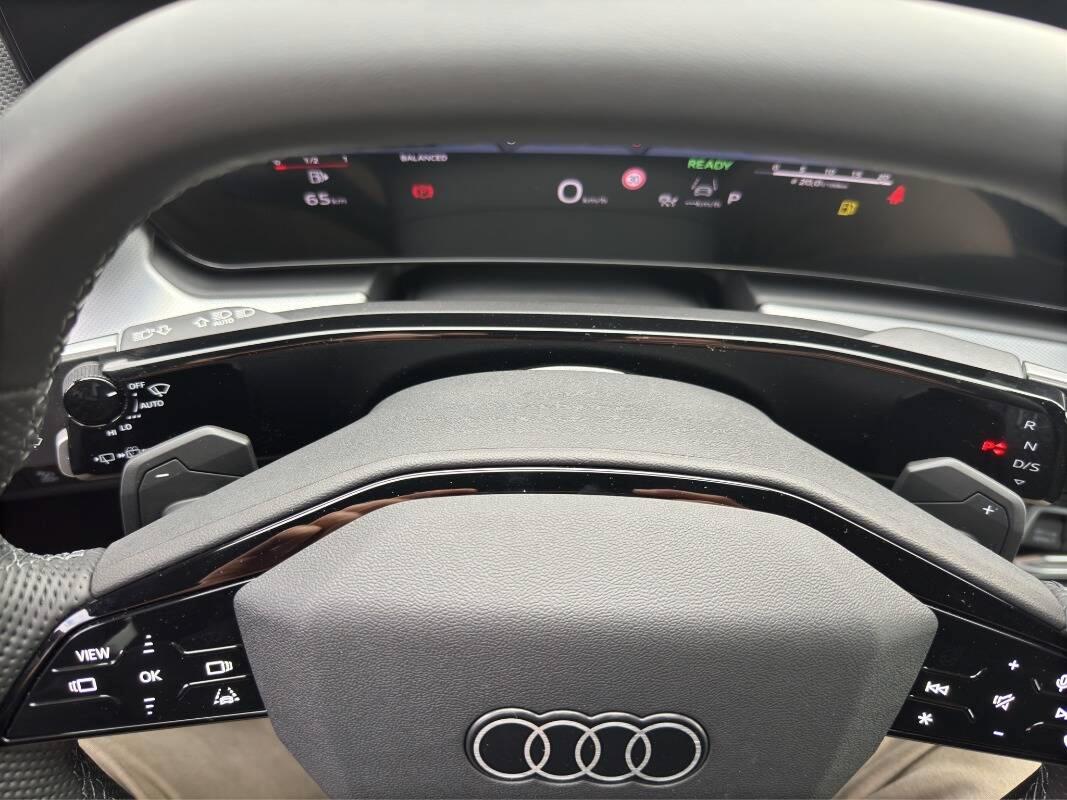 Audi Q3 Sportback 2.0 TDi S line 150cv s-tronic, Telecam e CarPlay