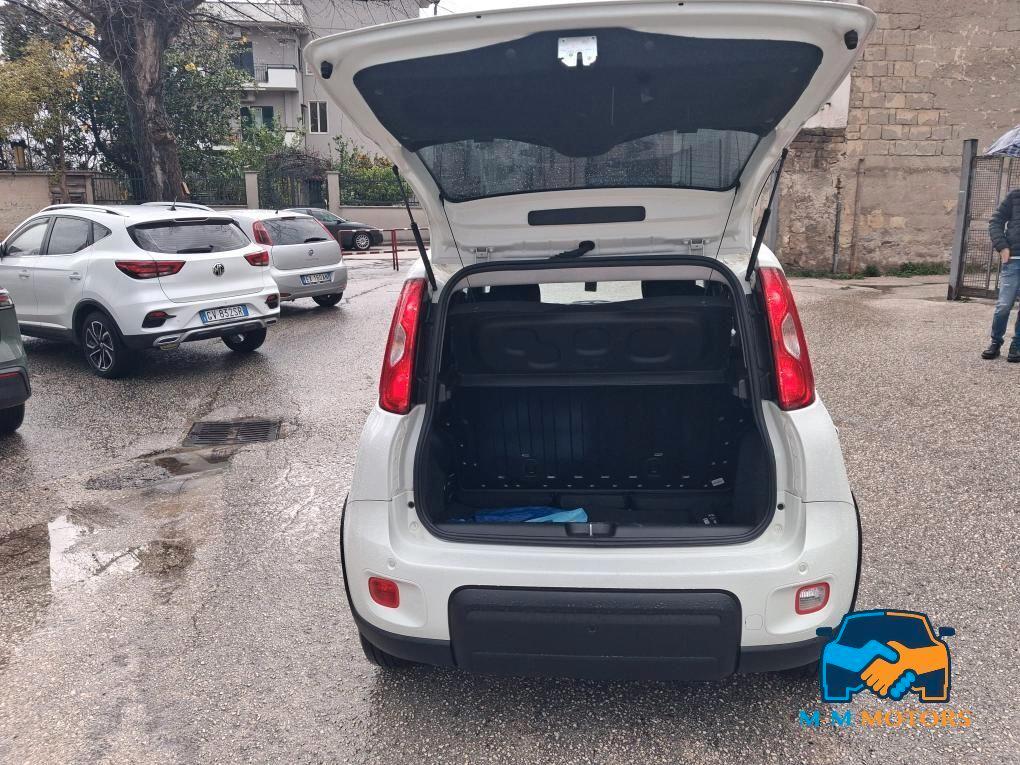 Fiat Panda 1.0 firefly hybrid Sport s&s 70cv 5p.ti