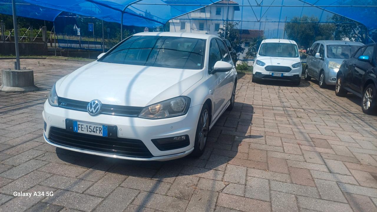 Volkswagen Golf 2.0 TDI 5p. R -Line