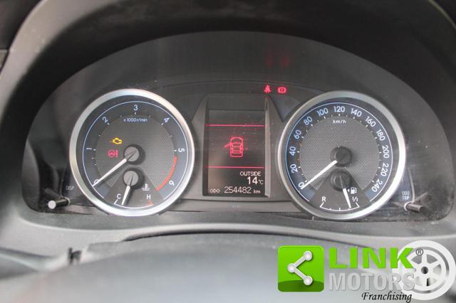 TOYOTA Auris 1.4 D-4D Active