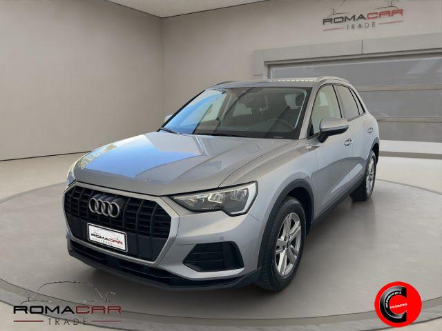 AUDI Q3 35 TDI quattro S tronic Business