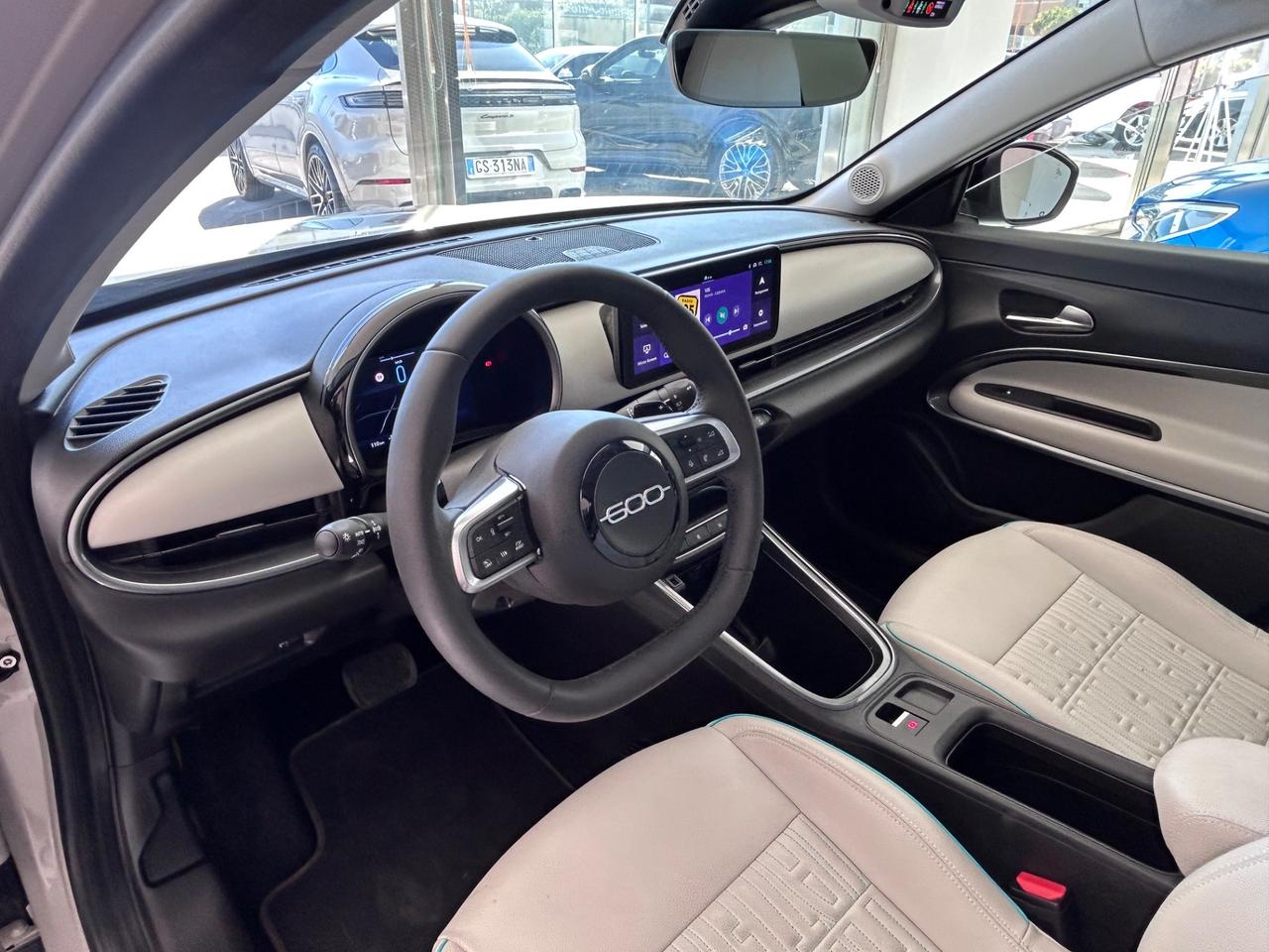 Fiat 600 Hybrid 110 CV DCT MHEV La Prima 2025