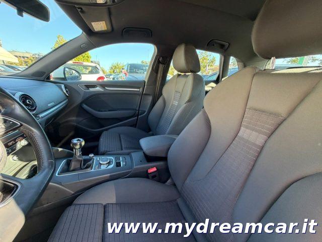 AUDI A3 1.6 TDI 116 CV Sport