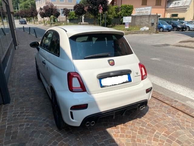 Abarth 595 1.4 Turbo T-Jet 180 CV Competizione