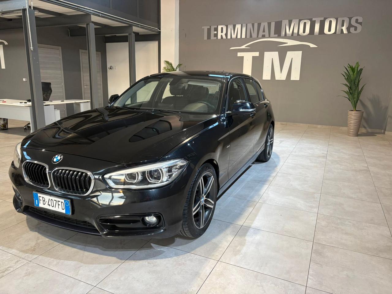 Bmw 116d 5p. Advantage