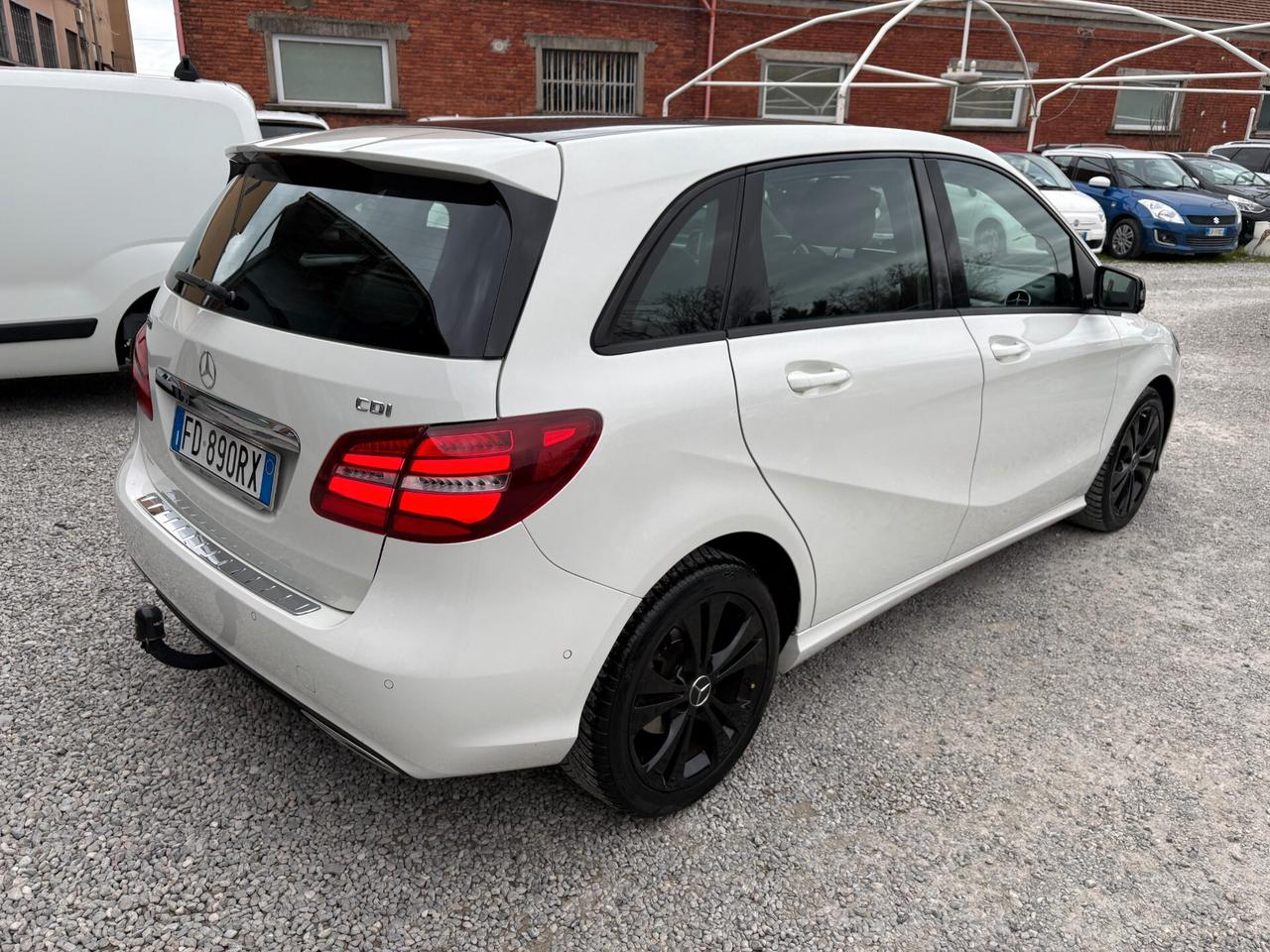 Mercedes-B180 CDI Automatic -Perfetta -Gancio Traino