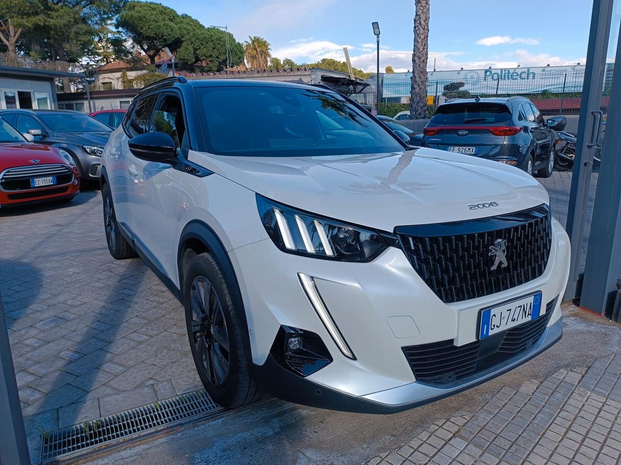 Peugeot 2008 BlueHDi 130 S&S EAT8 GT