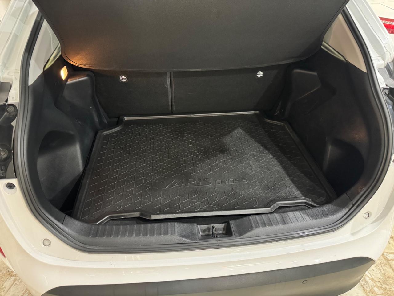 Toyota Yaris Cross 1.5 Hybrid 5p. E-CVT Business