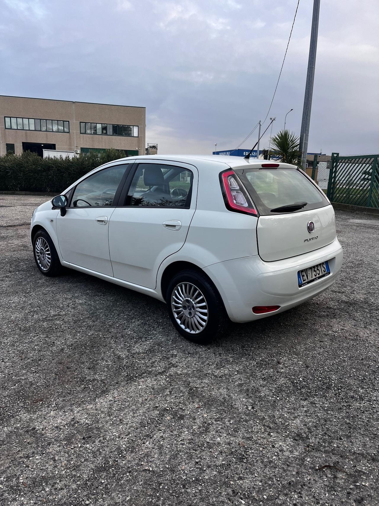 Fiat Punto 1.3 MJT II 75 CV 5 porte Lounge