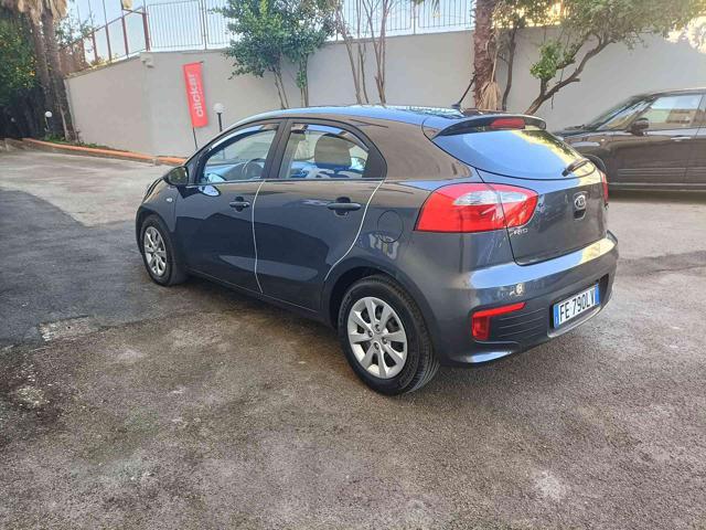 KIA Rio 1.1 CRDi 5p. Cool