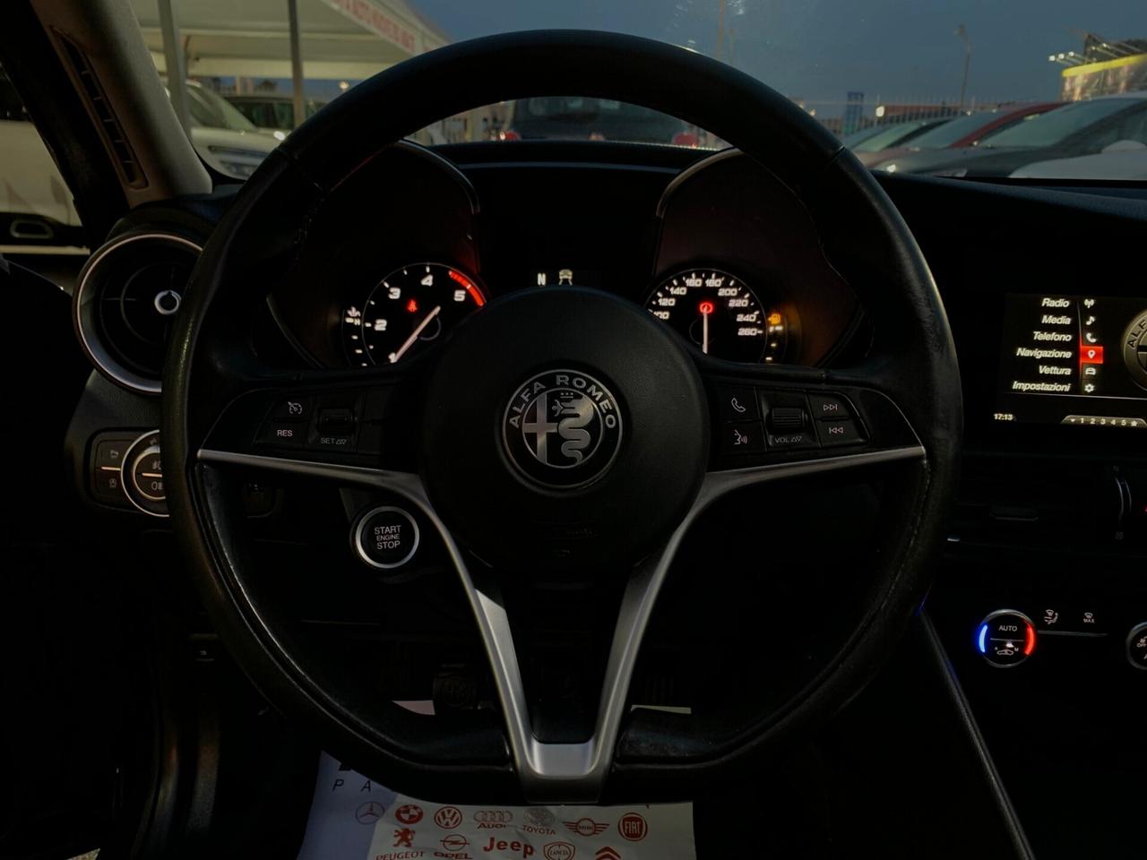 Alfa Romeo Giulia 2.2 Turbodiesel 180 CV Business Sport