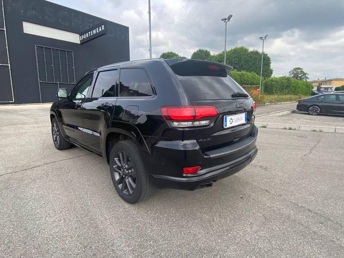 Jeep Grand Cherokee 3.0 V6 Night Eagle 250cv auto my18