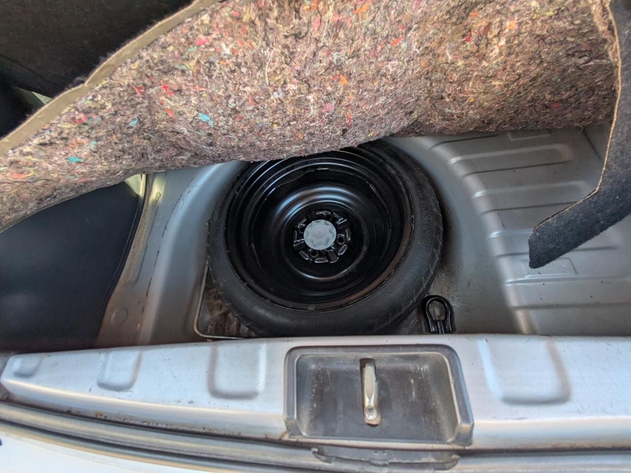 TOYOTA YARIS 1.0 BENZINA 65cv