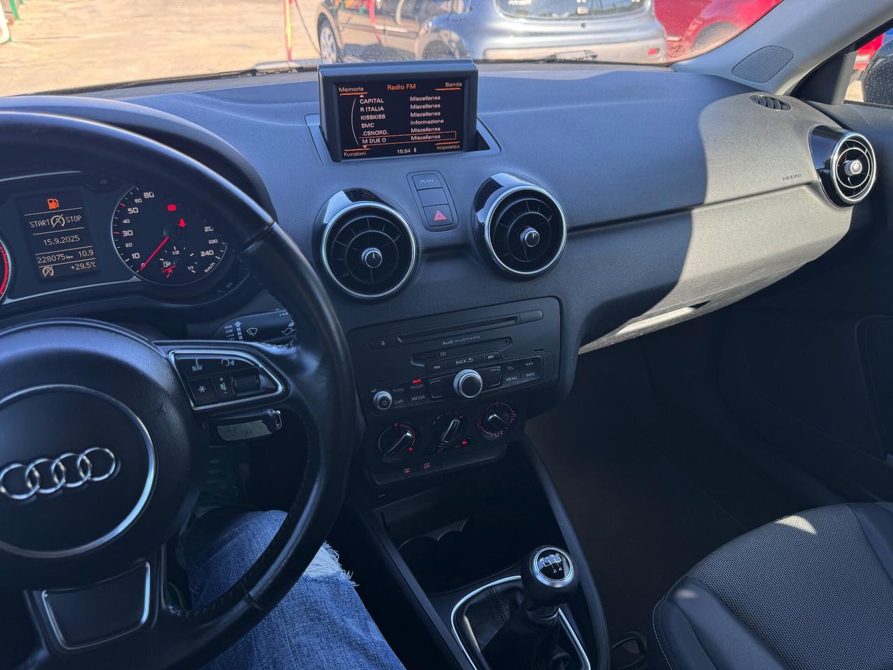 AUDI A1 1.6TDI AMBITION/MMI