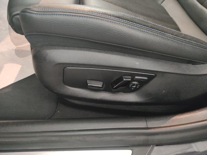 BMW Serie 5(G30/31/F90) - 520d xDrive Touring Msport