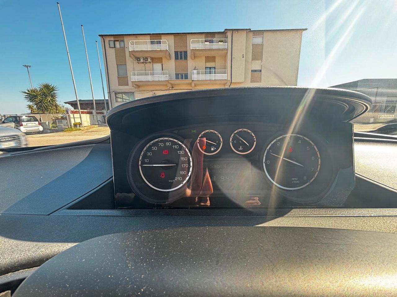 Lancia Ypsilon 0.9 TwinAir 85 CV 5 porte Metano Ecochic Elefantino