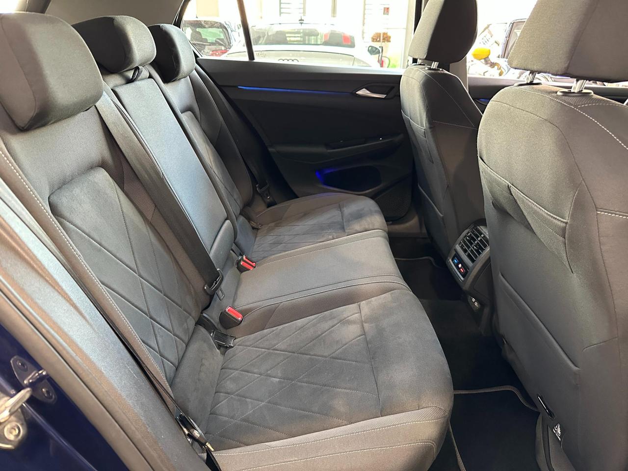 Volkswagen Golf 1.5 etsi evo Style 150cv DSG-19"-Carplay-IVA