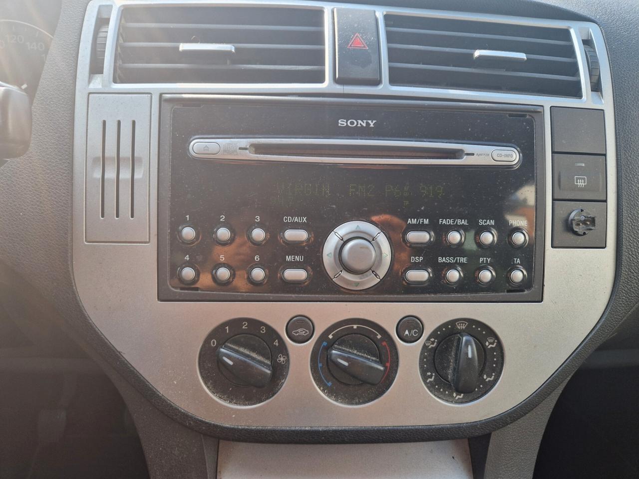 Ford Focus 1.6 90CV Diesel Euro4, Servosterzo, Radio