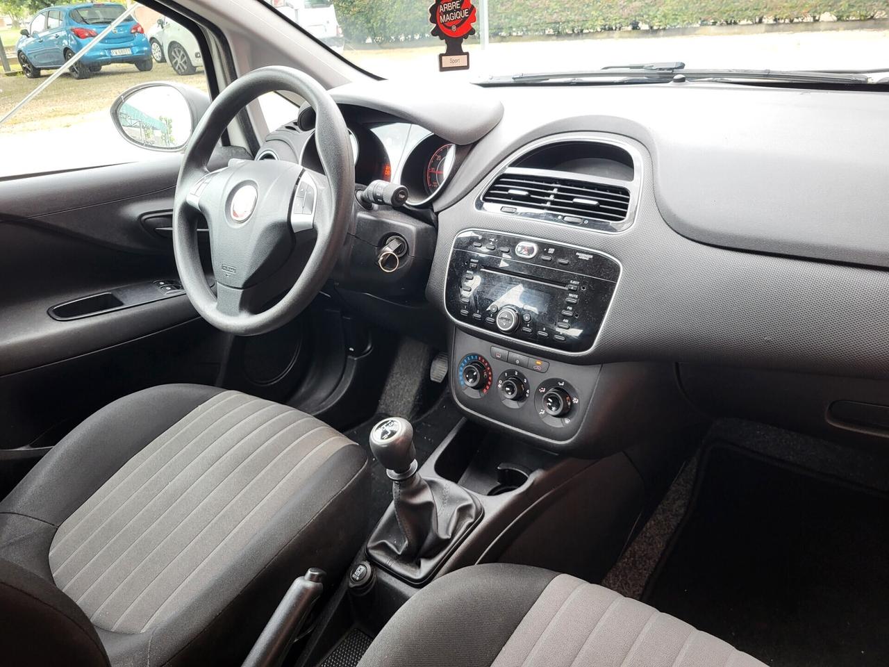 Fiat Punto 1.2 8V 5 porte Street