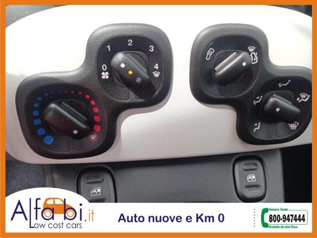 FIAT Panda 1.0 FireFly 70CV Hybrid Pandina (Cross Look)