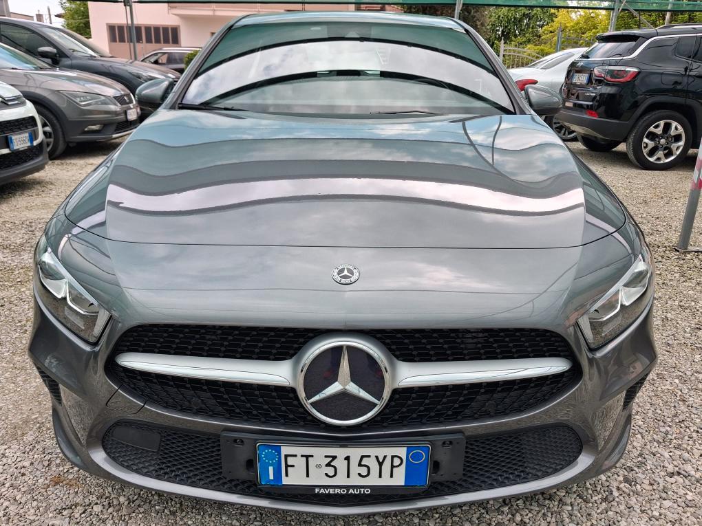 Mercedes A 180 D Sport 7G-DCT