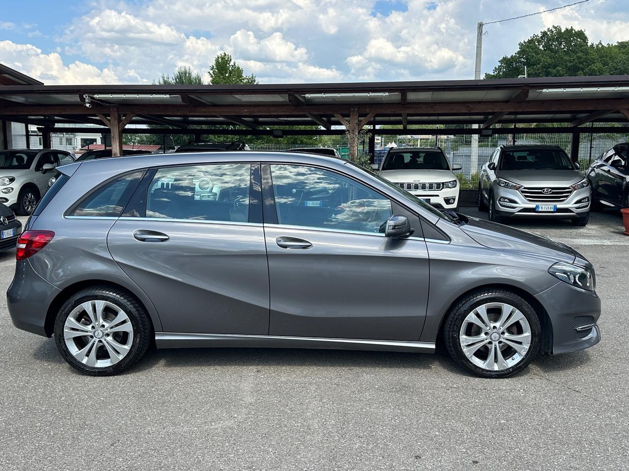 Mercedes-benz B 180 d Premium