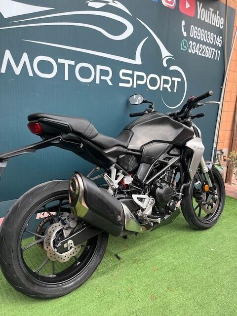 Honda CB 300 F GARANZIA PERMUTE