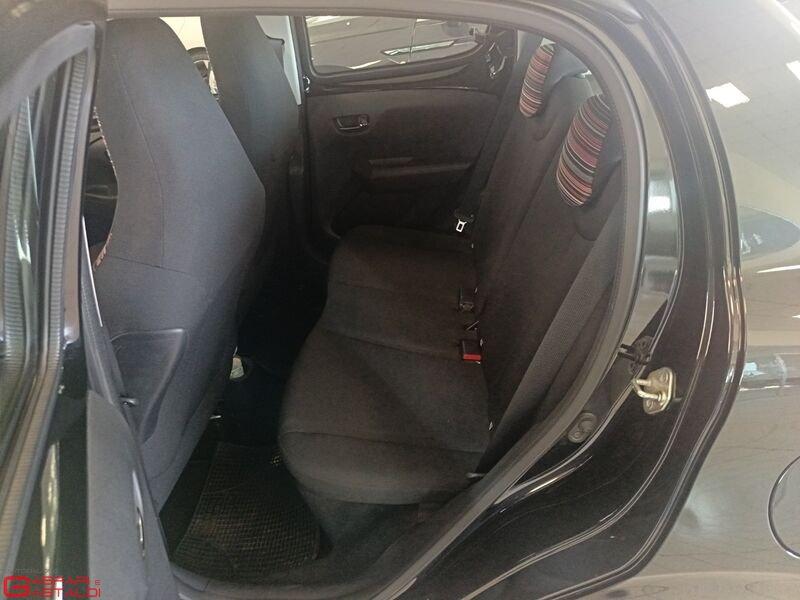 Citroën C1 1.0 VTi72 Shine