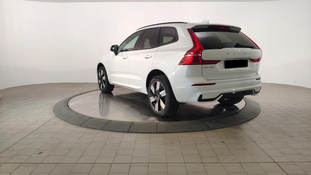 VOLVO Xc60 T6 Recharge Plug-In Hybrid Awd Aut. Ultimate Dark
