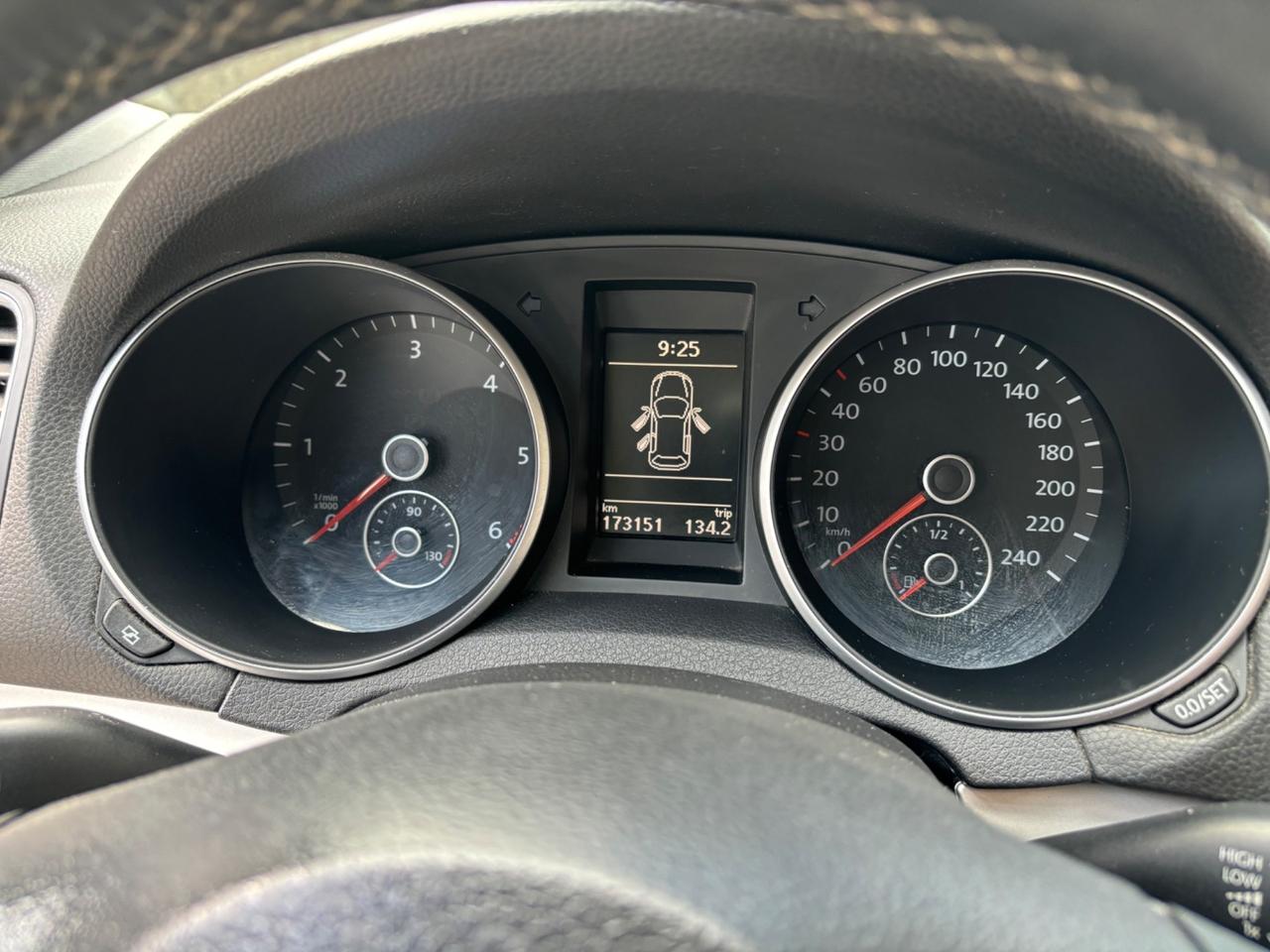 Volkswagen Golf 1.6 TDI DPF 5p. Highline