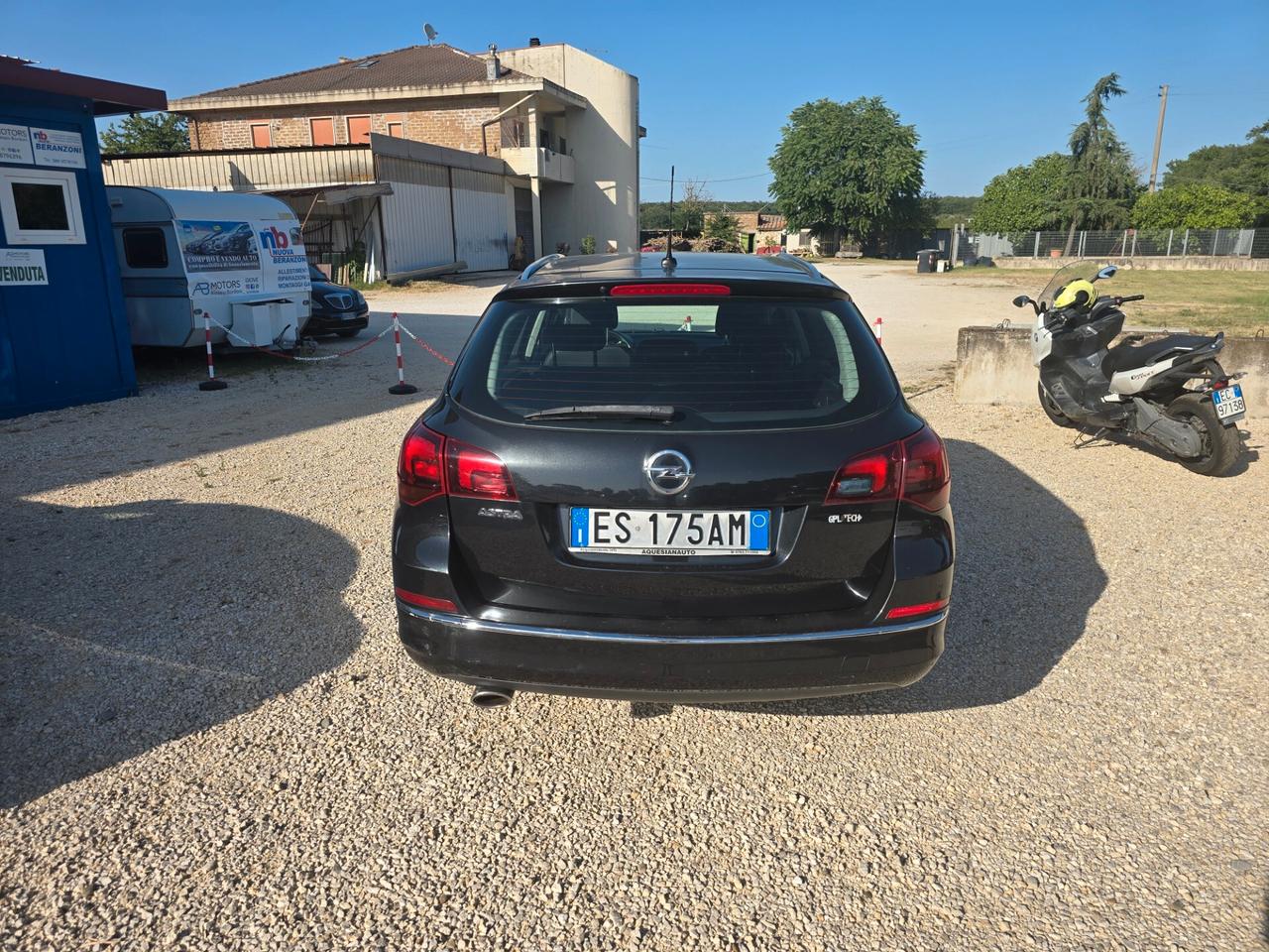 Opel Astra 1.4 Turbo 140CV Sports Tourer GPL Tech Elective