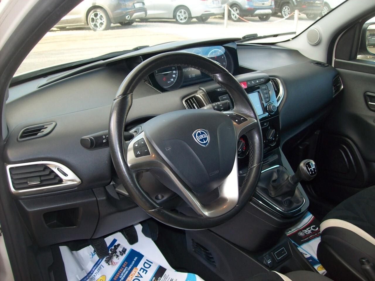 LANCIA YPSILON 1.3 MTJ CV.95 S&S GOLD "2016"