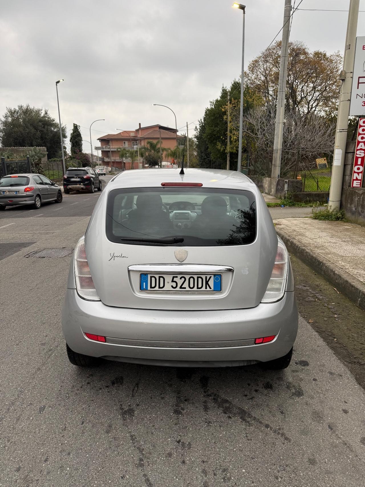 Lancia Ypsilon 1.2 benzina