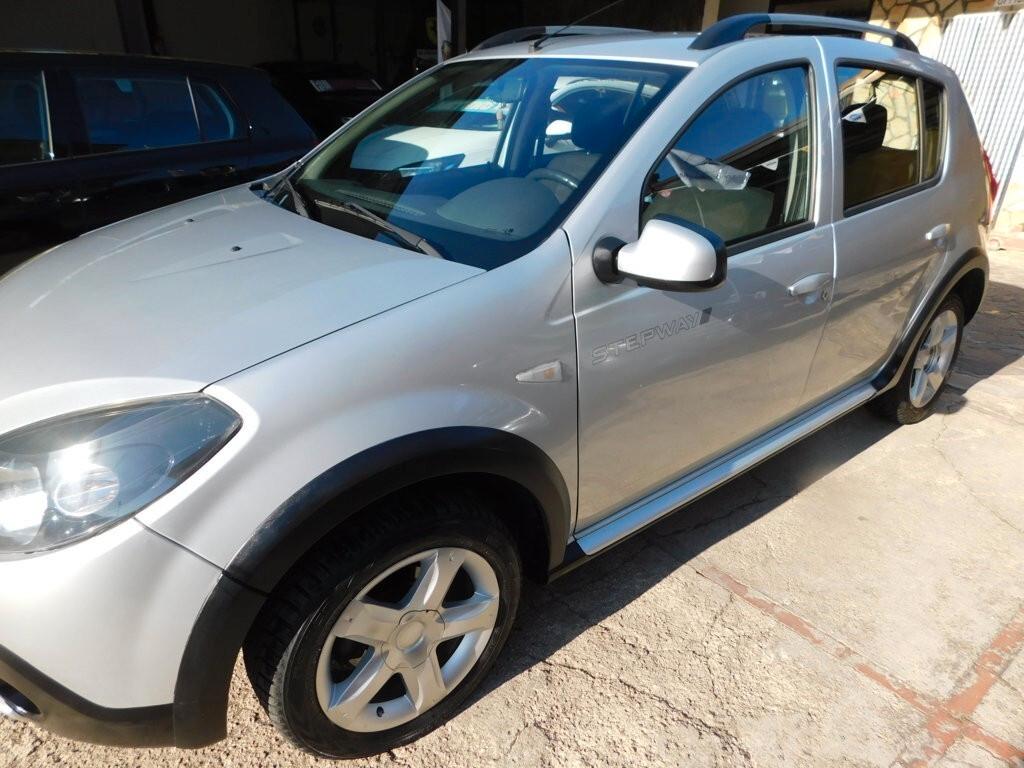 Dacia Sandero Stepway 1.6 8V GPL 85CV