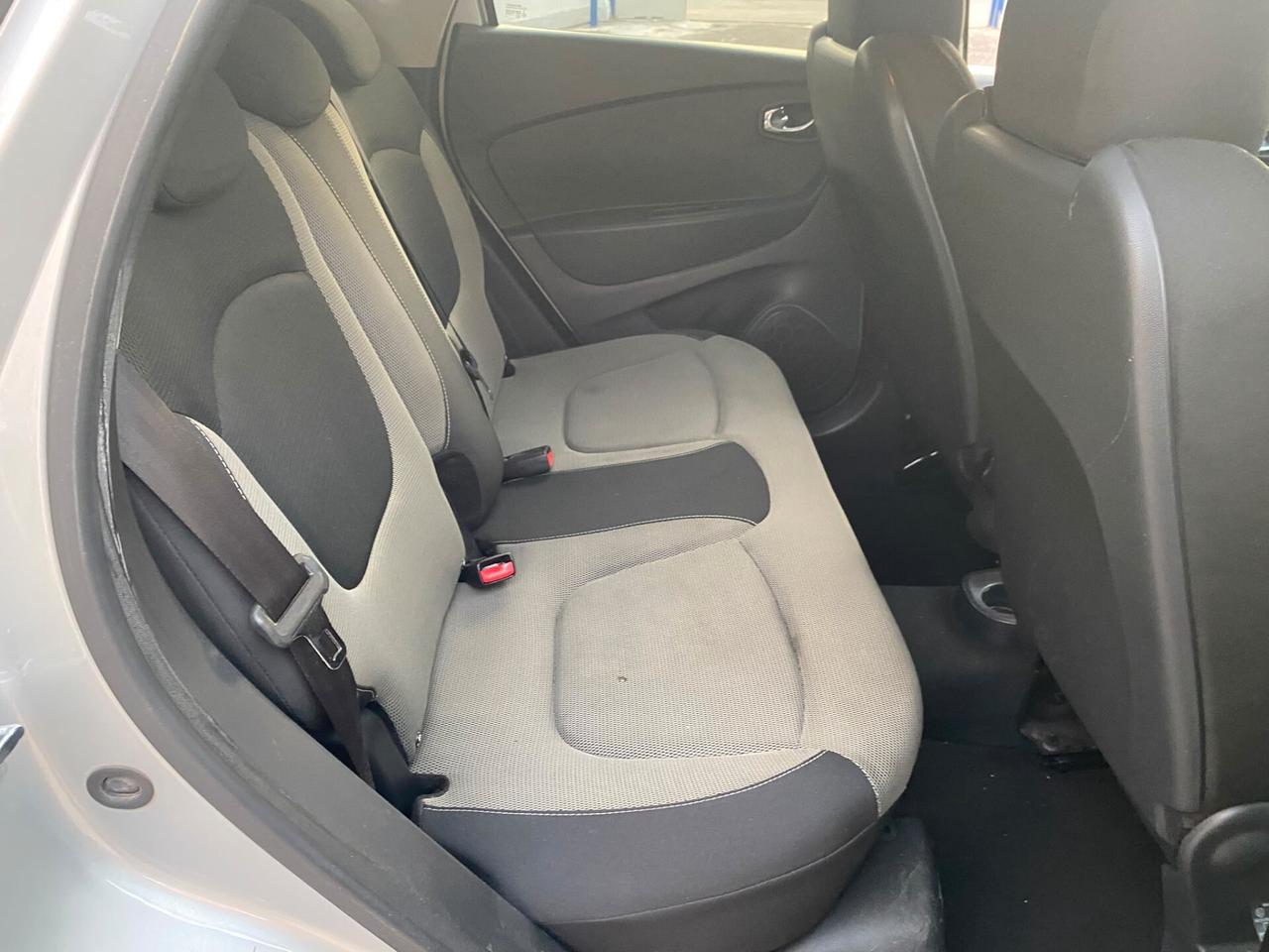 Renault Captur 1.5 dCi 90cv full opt 2014