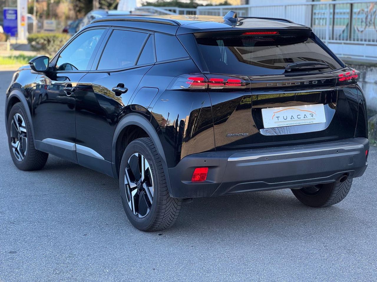 Peugeot 2008 Allure 1.2 PureTech 100 #9335