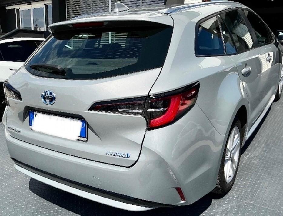 Toyota Corolla Touring Sports 1.8 Hybrid Business
