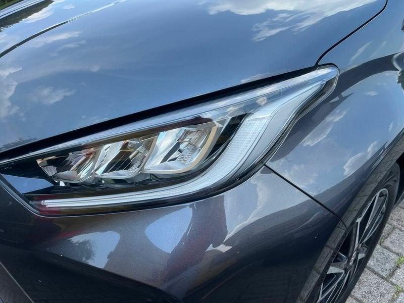 Toyota Yaris Hybrid Trend MY21