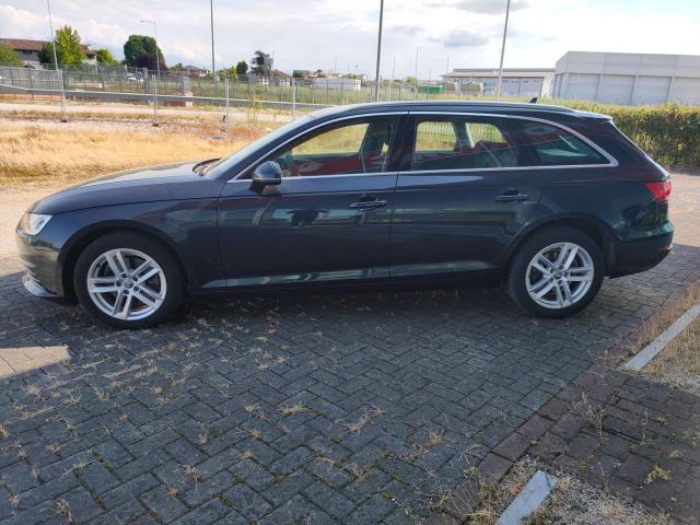 Audi A4 A4 Avant 2.0tfsi g-tron S-tronic 170cv IVA esposta