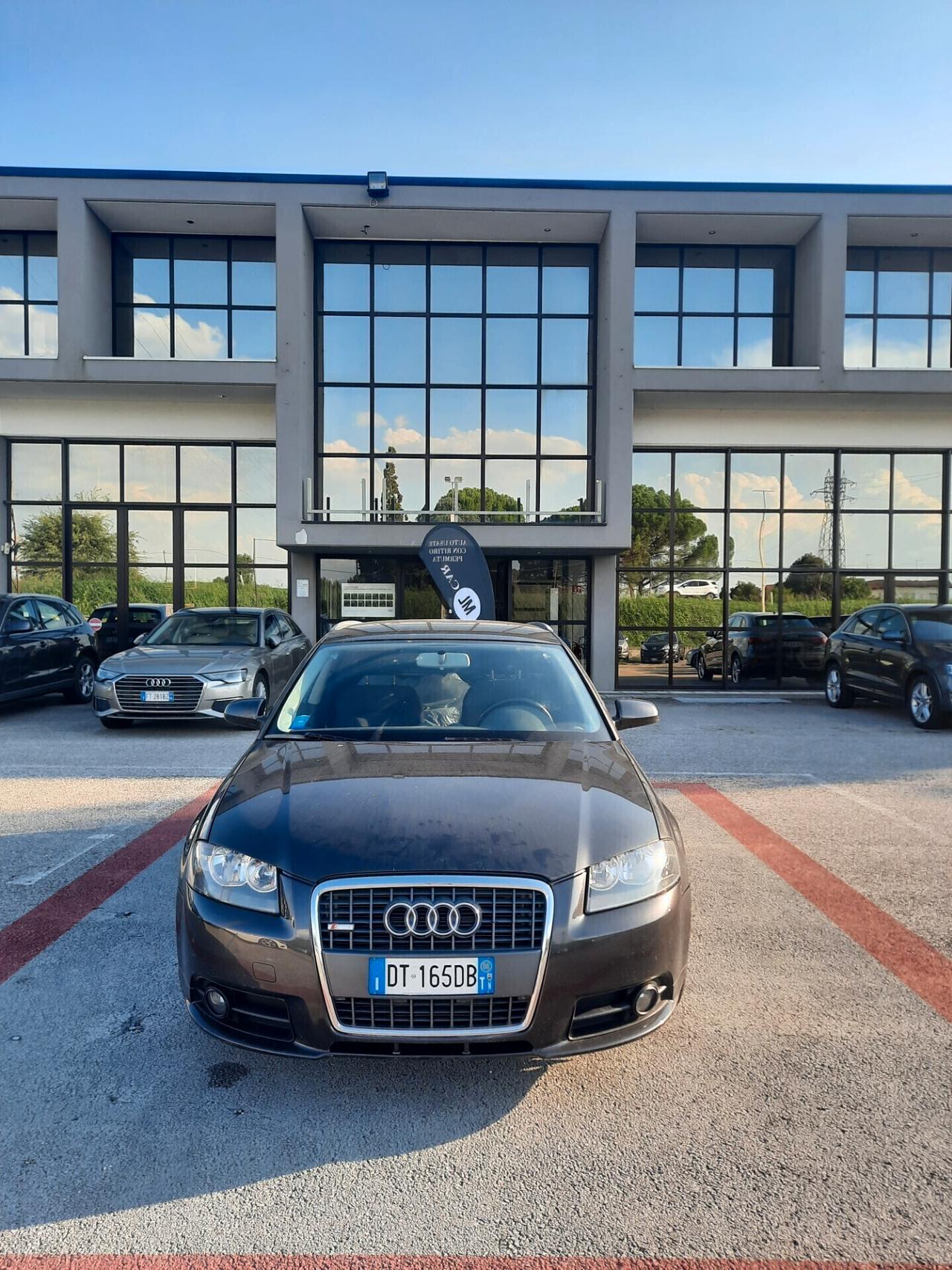 Audi A3 2.0 16V TDI ESTERNO S-LINE Ambition 170 cavalli